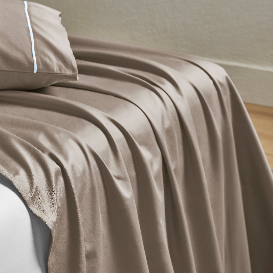 Raatrani: Soft & Cozy Bedsheet Sand Pillow Set