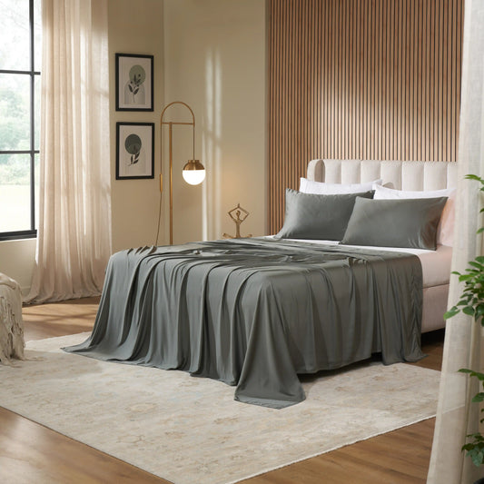 Rajnigandha: Cooling & Breathable Bedsheet Forest Green