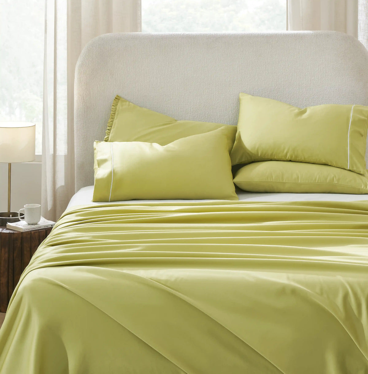 Raatrani: Soft & Cozy Bedsheet Olive Green