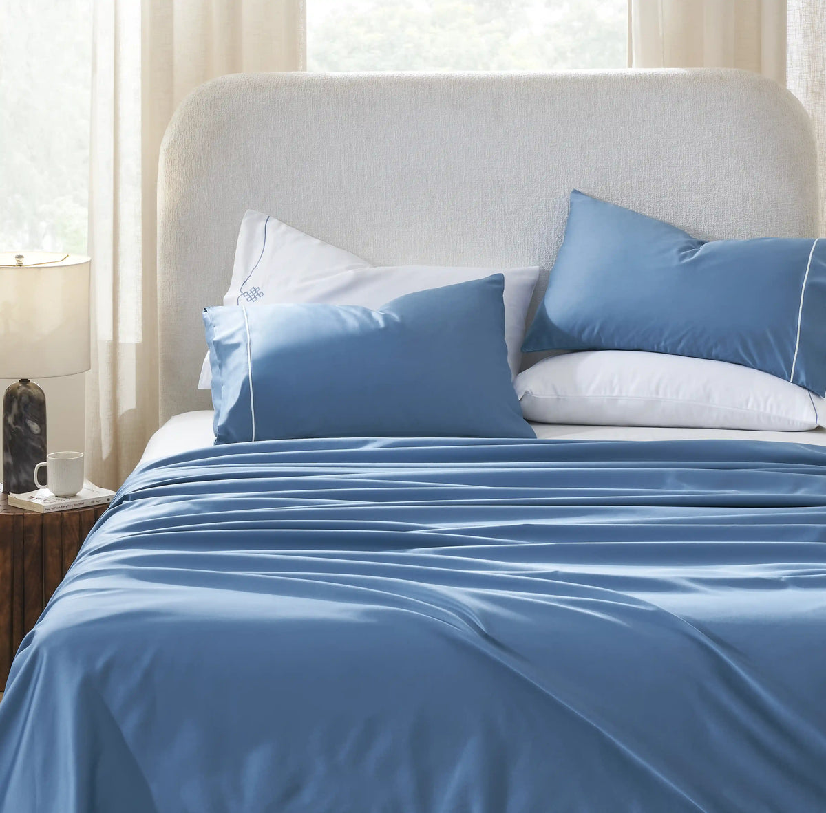Raatrani: Soft & Cozy Bedsheet Azure Blue