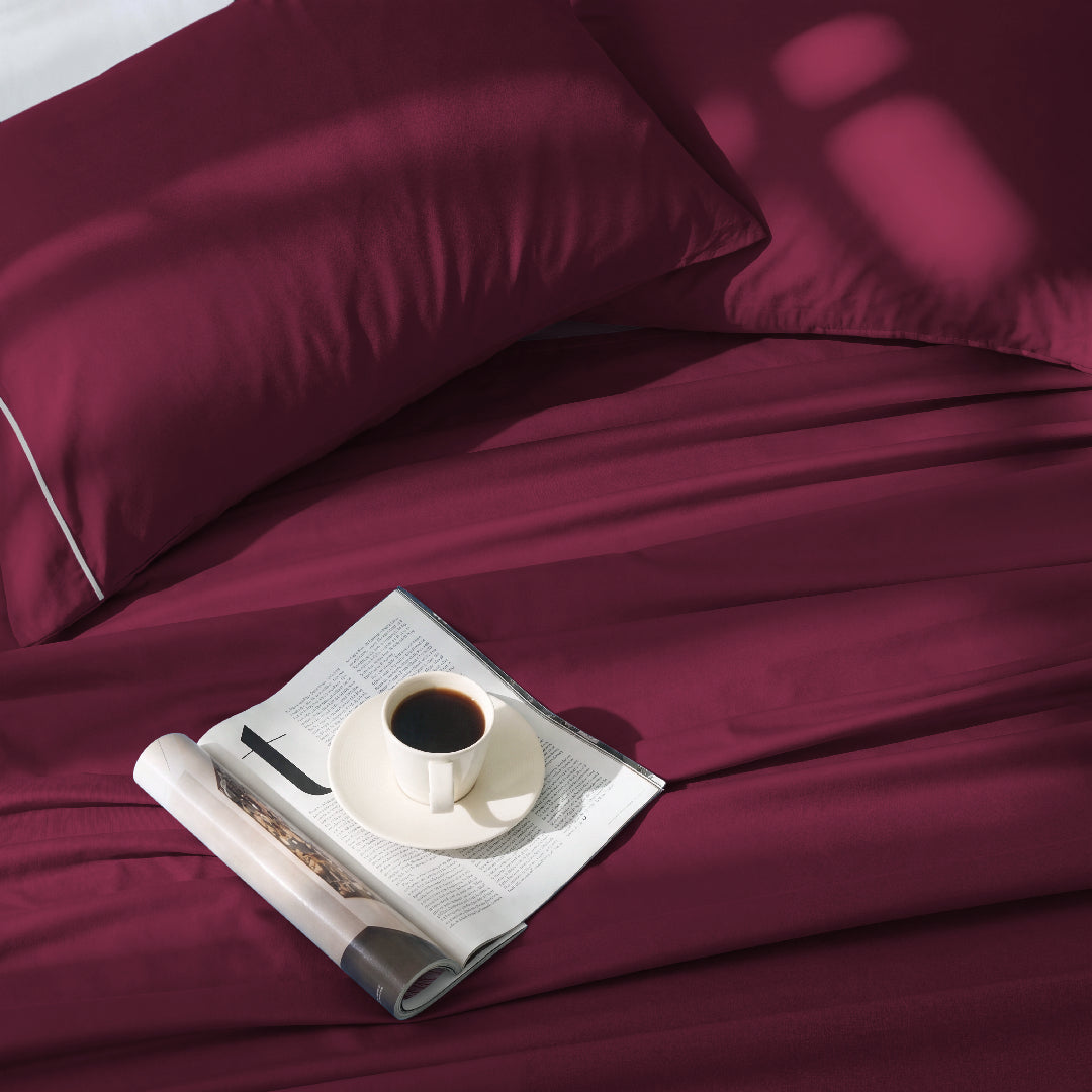 Raatrani: Soft & Cozy Bedsheet Burgundy Pillow Set