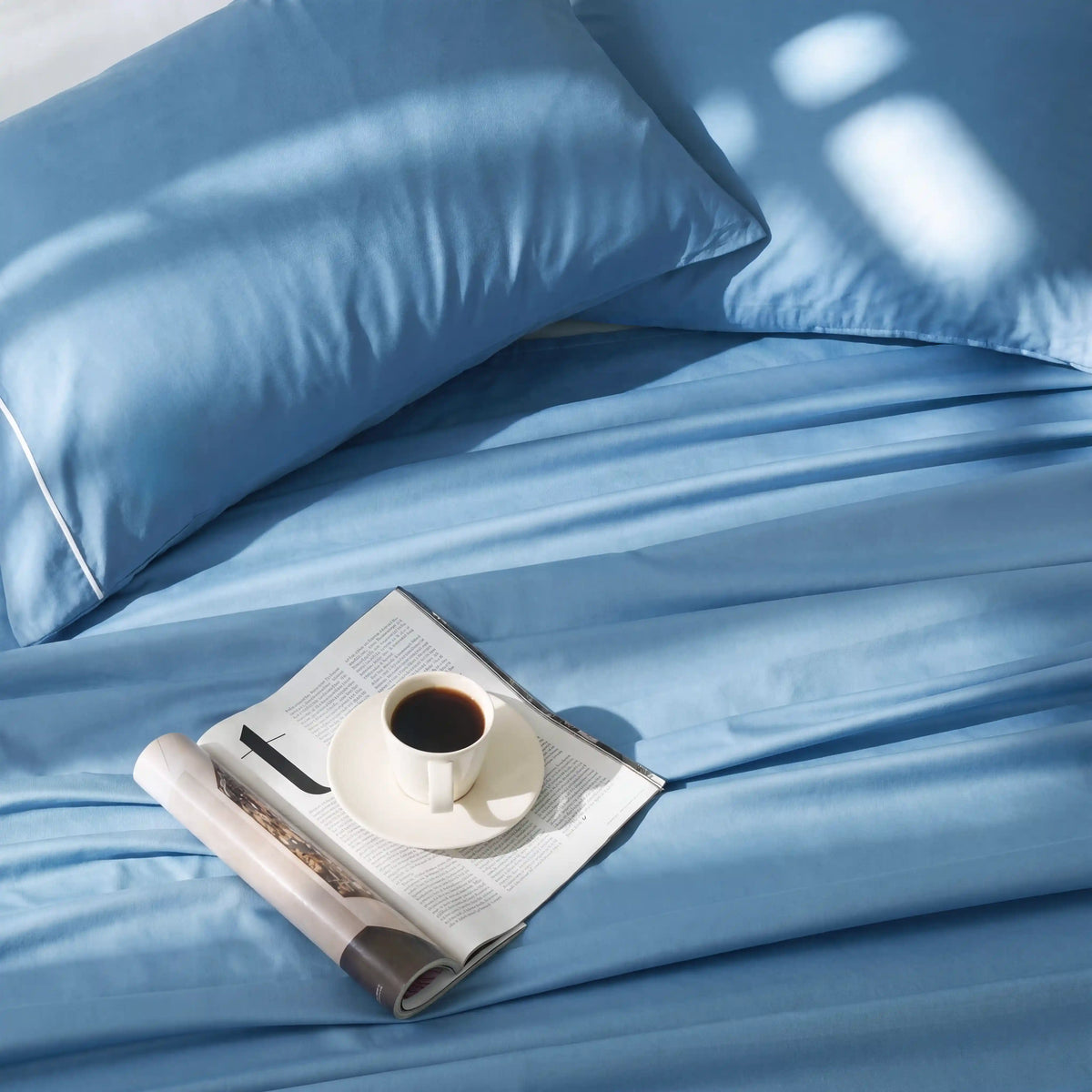 Raatrani: Soft & Cozy Bedsheet Azure Blue