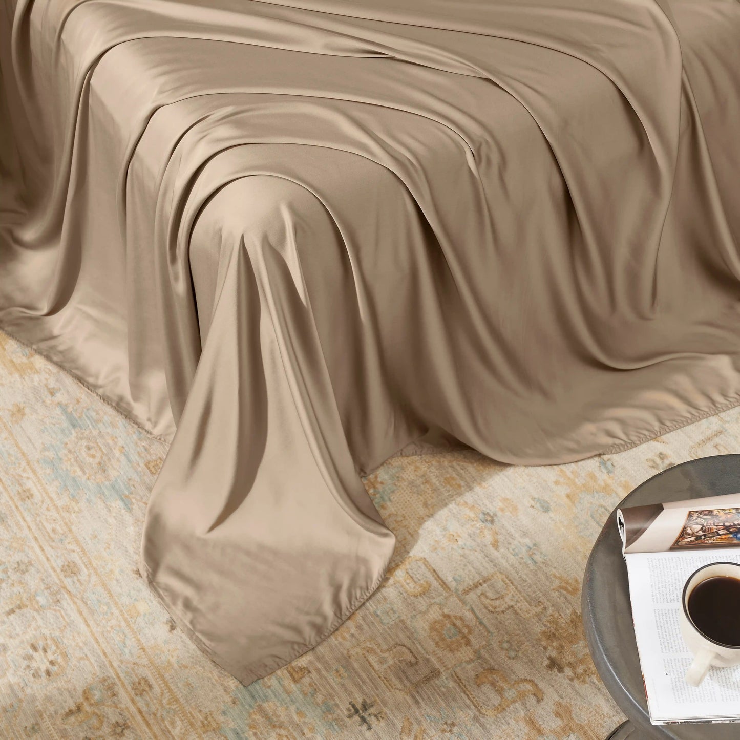 Rajnigandha: Cooling & Breathable Bedsheet Sand