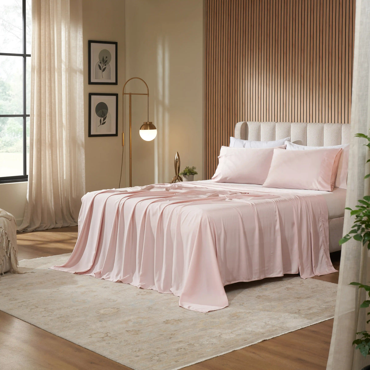 Rajnigandha: Cooling & Breathable Bedsheet Blush Pink