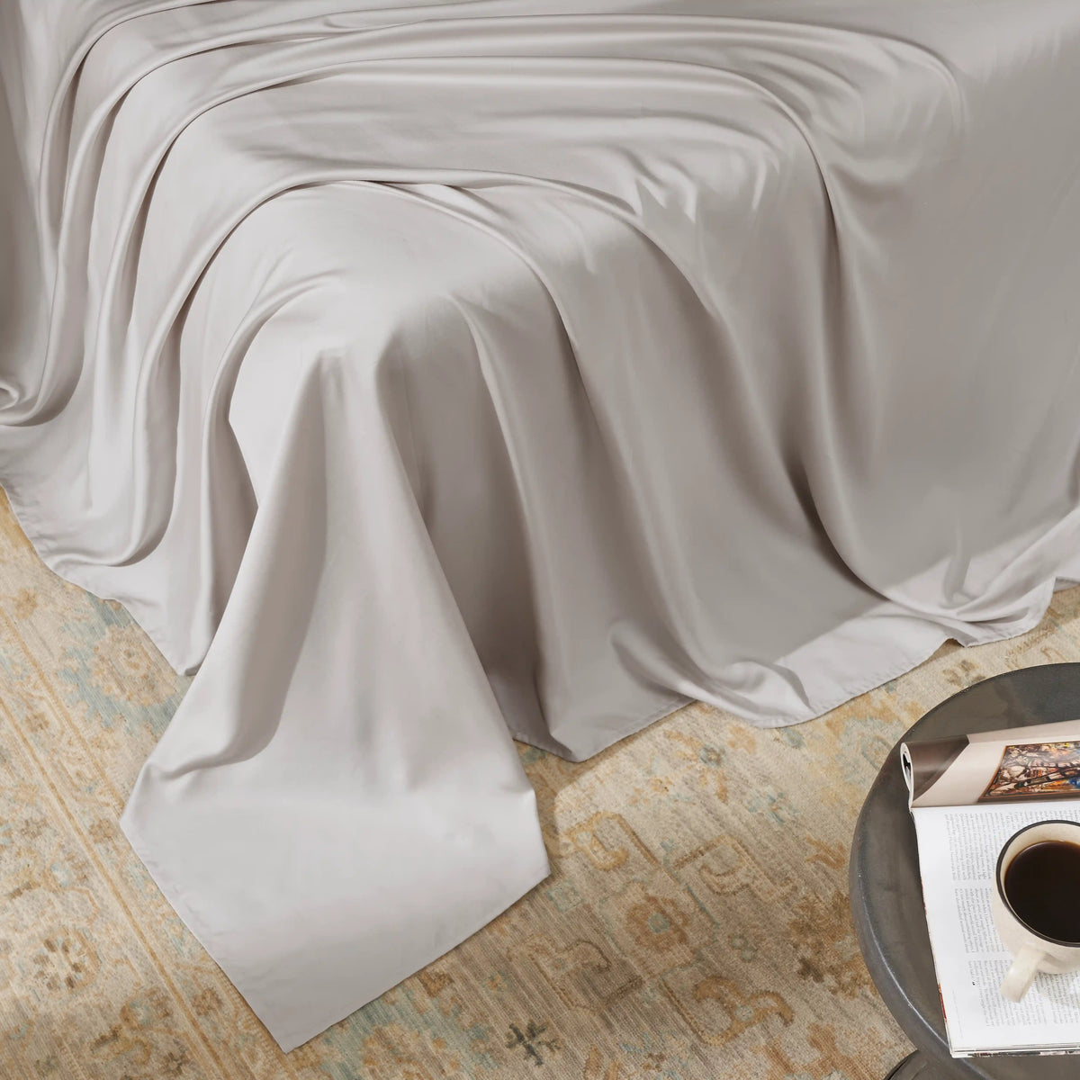 Rajnigandha: Cooling & Breathable Bedsheet Grey