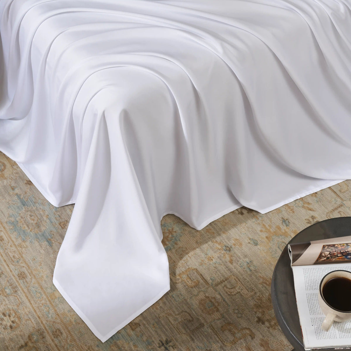 Rajnigandha: Cooling & Breathable Bedsheet White